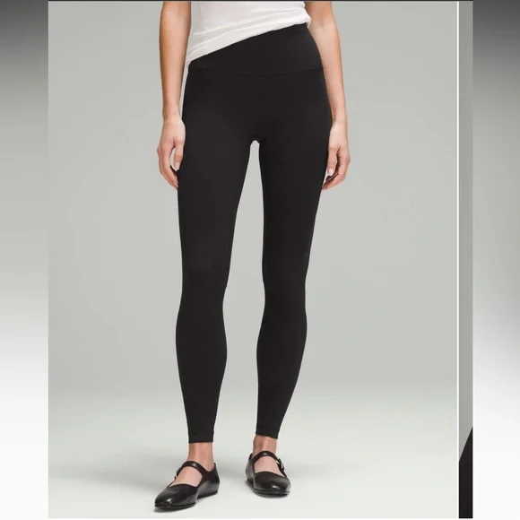 #121. Lululemon Align High-Rise Pant 28"
Black - Picture 4 of 15